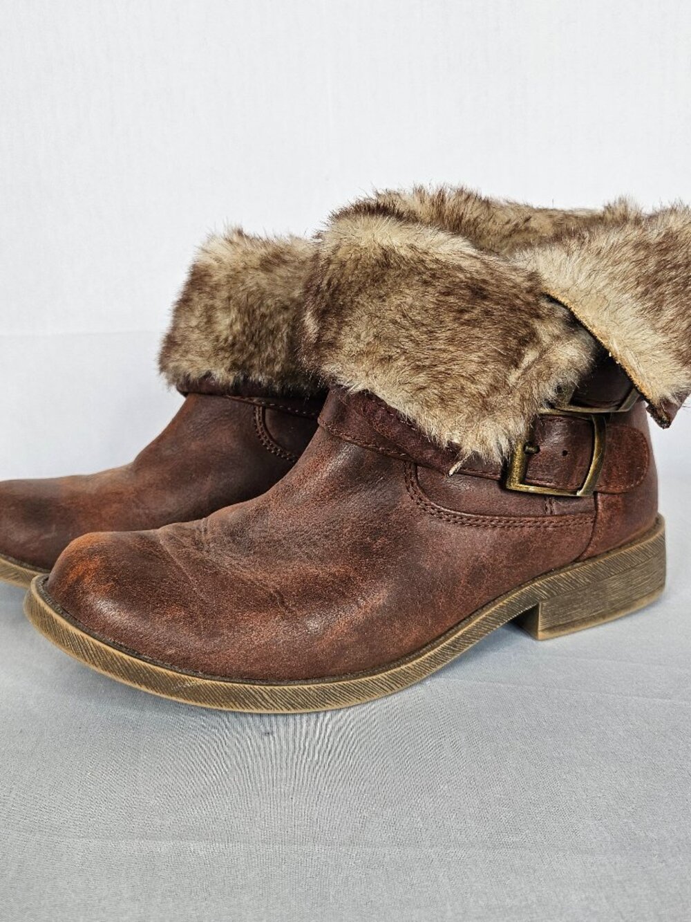 Austin Trading Co | Brown Faux Fur Foldover Buckle Boots | Size 6.5